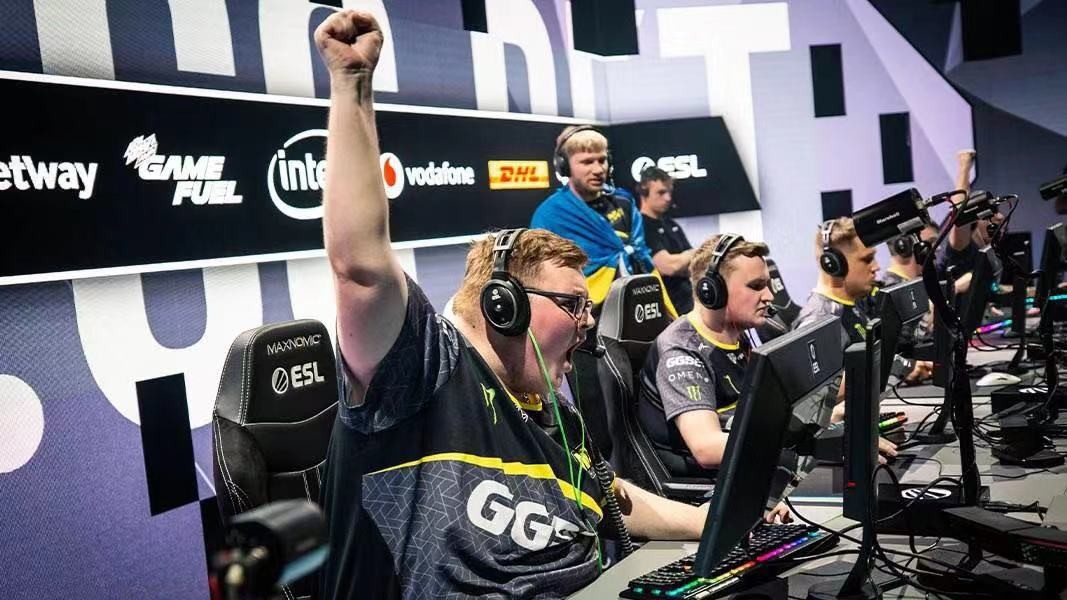 通过精准的 通过精准的