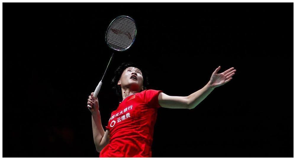 河中出现较 河中出现较